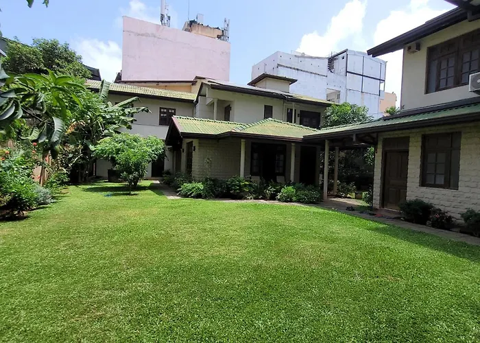 Spacious And Serene Family Home In Colombo