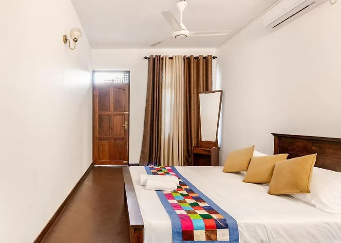 The Samdro Colombo